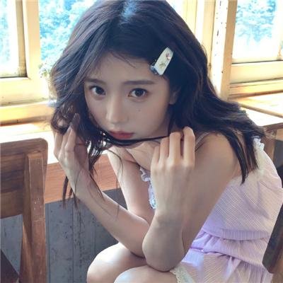 桃李笑春风